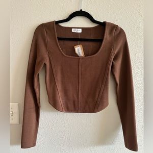 A4 - 230 Vestique brown autumn is coming top NWT size medium